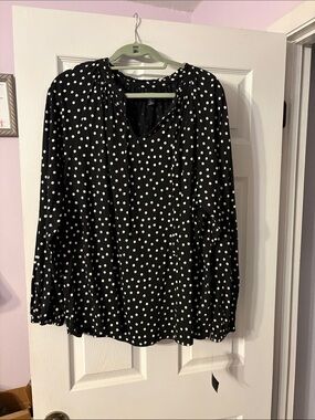 Chaps Black and White Polka Dot Long Sleeve Blouse